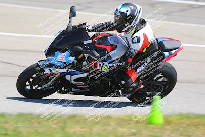 media/Apr-23-2022-Fastrack Riders (Sat) [[cb2d6ae73d]]/LEVEL 1/1145AM TURN 3 AND 4/
